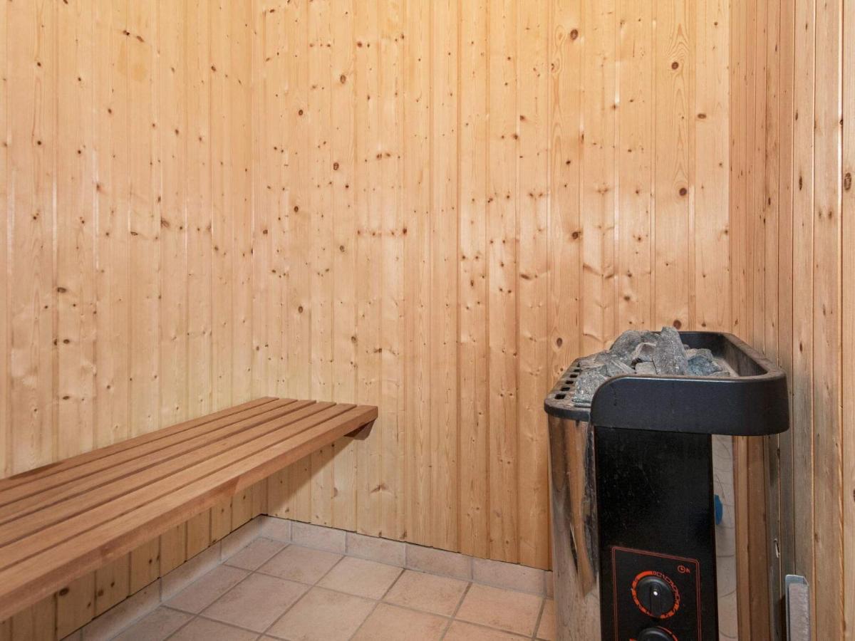 8 Person Holiday Home In Ulfborg Luaran gambar